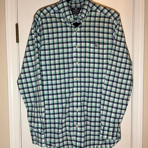 Vineyard Vines. Mens. Small. Performance. Slim Fit Tucker Button Down. - Picture 2 of 4